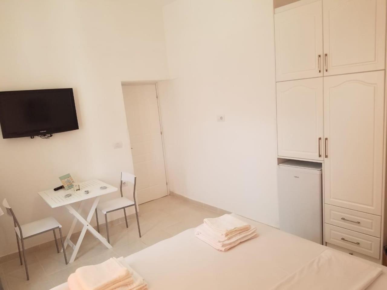Vila Alikaj Apartment Sarandë Exterior foto